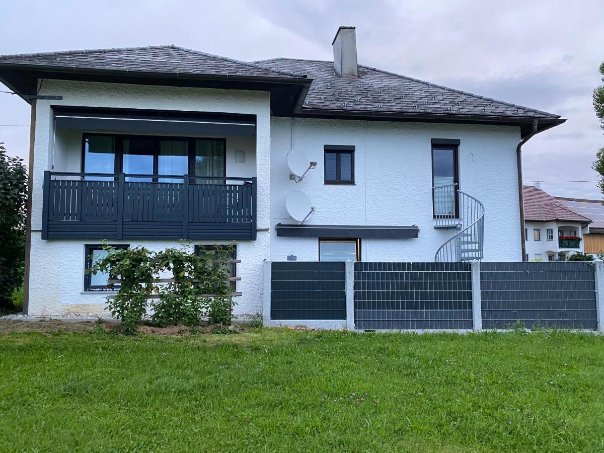 Wohnhaus City Sued Herzogsdorf 외부 사진