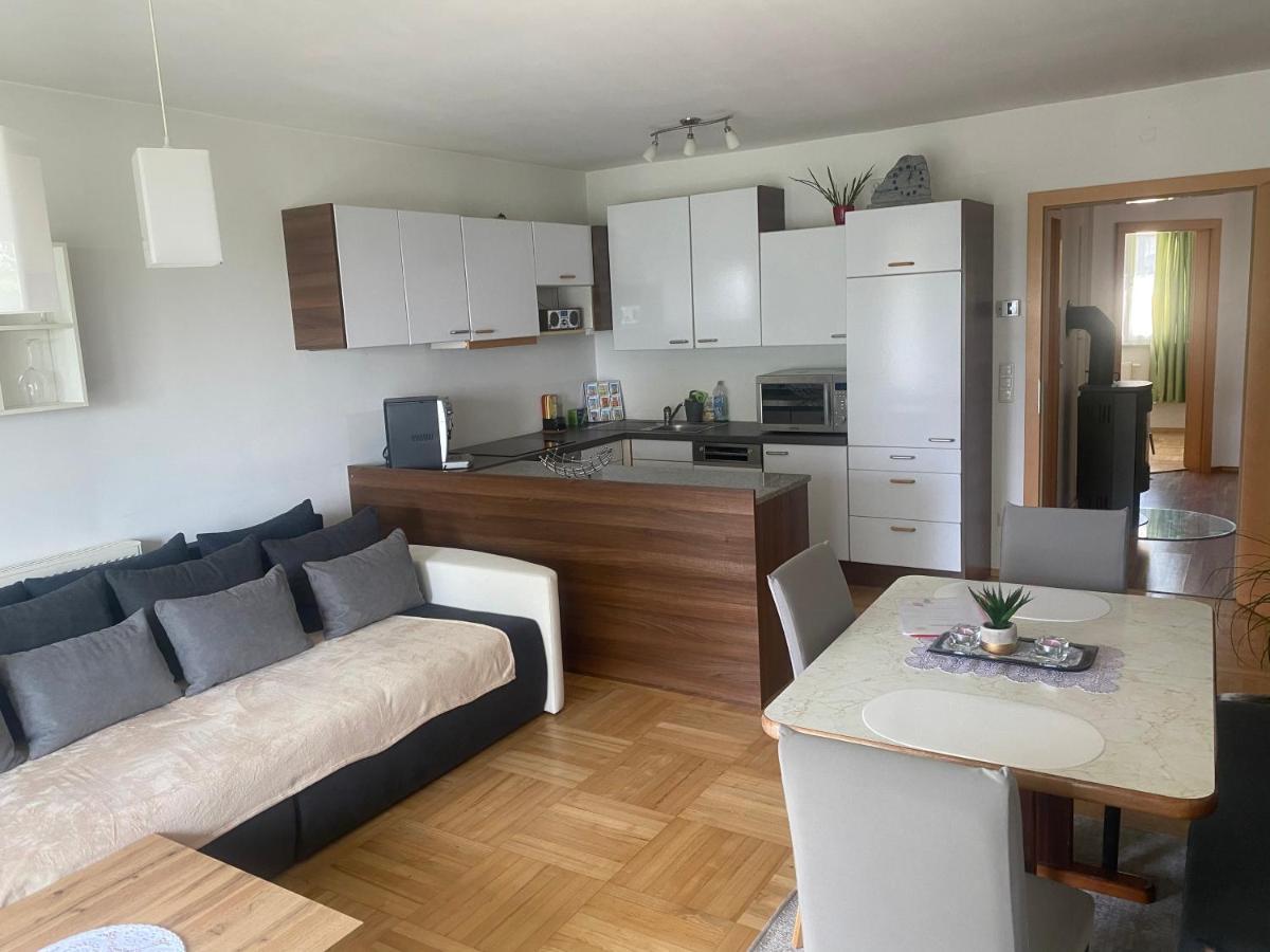 Wohnhaus City Sued Herzogsdorf 외부 사진